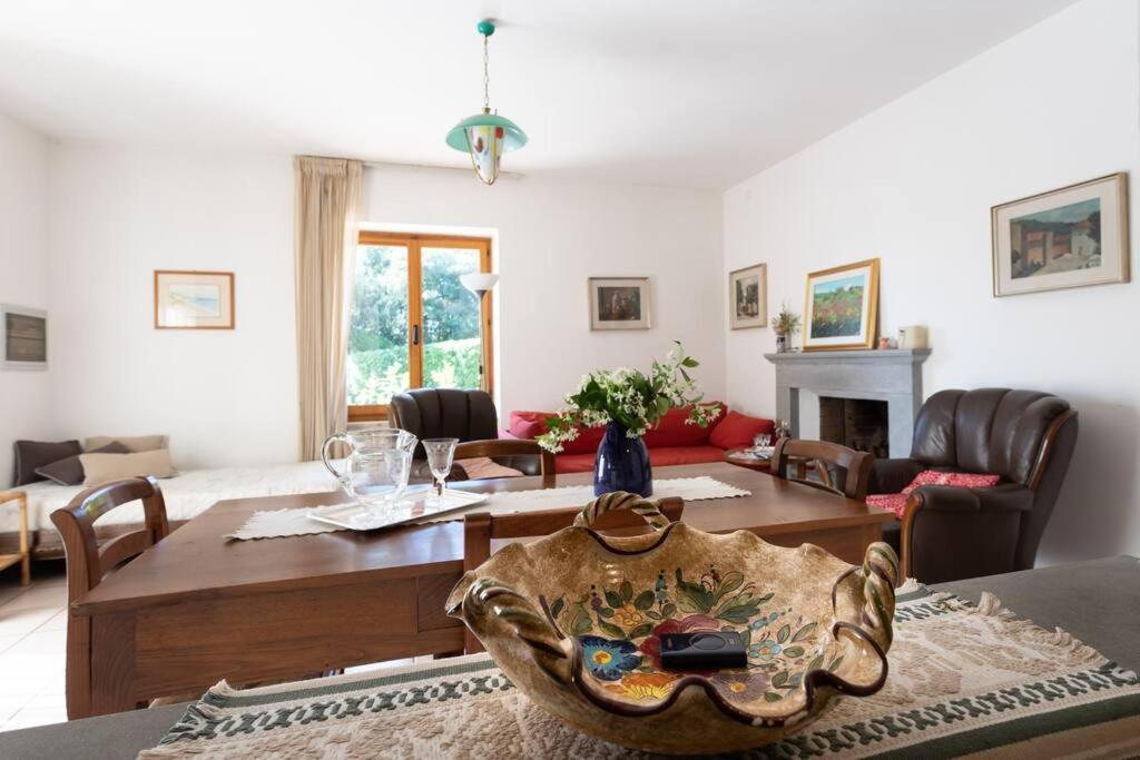 Apartment In Nature,10Min From City ペルージャ エクステリア 写真