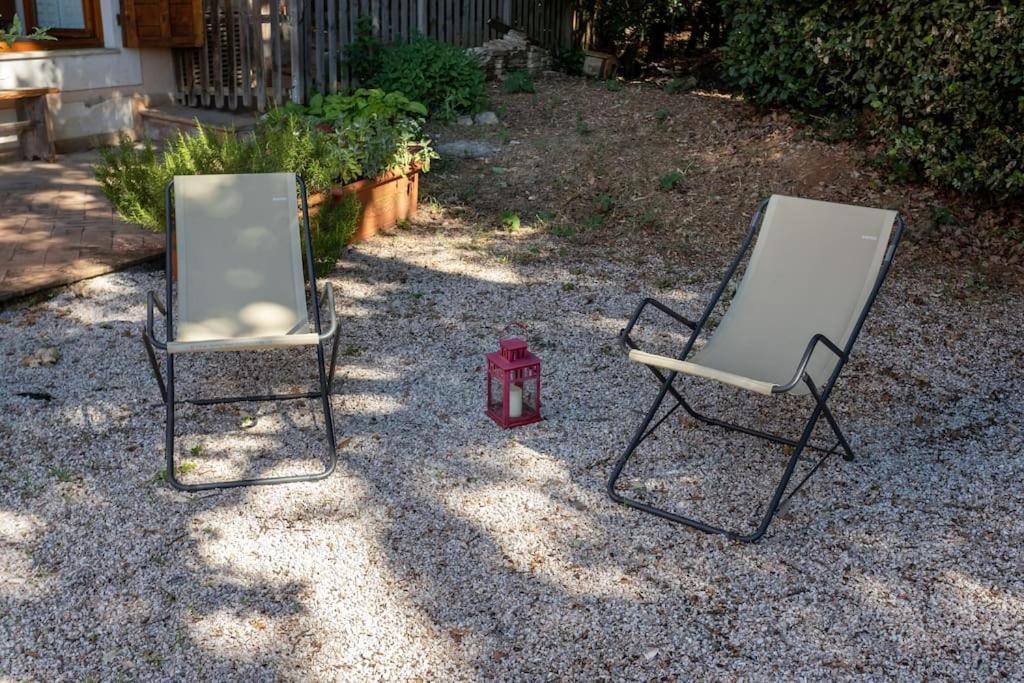 Apartment In Nature,10Min From City ペルージャ エクステリア 写真