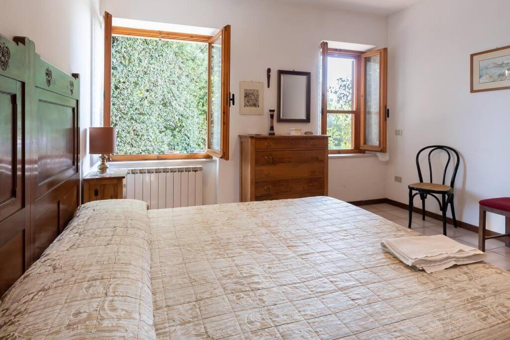 Apartment In Nature,10Min From City ペルージャ エクステリア 写真